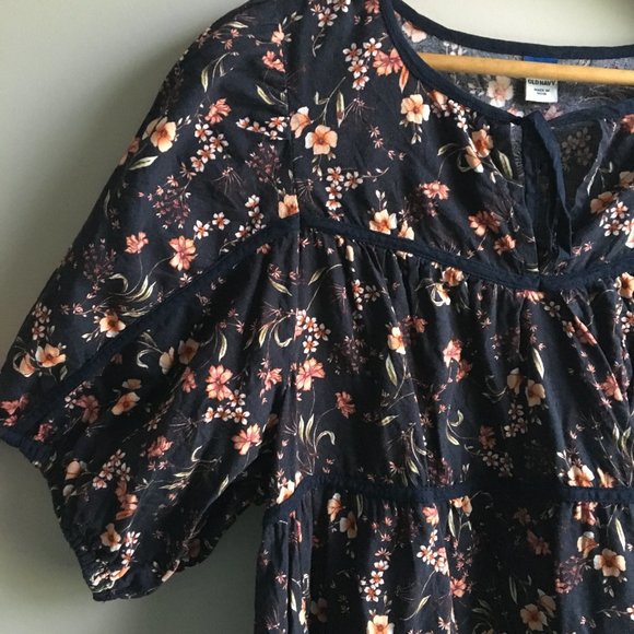 Old Navy Tops Old Navy Black Floral Peasant Top Poshmark